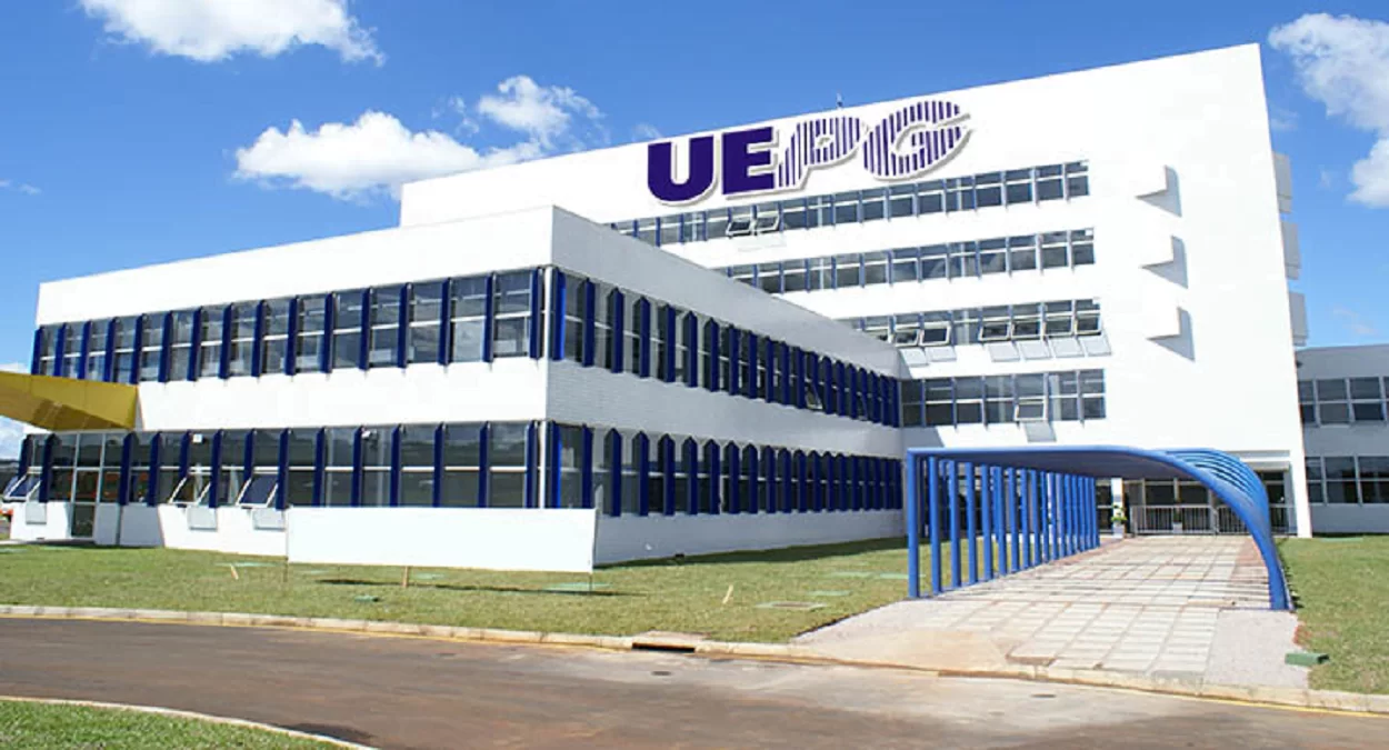 Questão resolvida sobre história da música, da UEPG