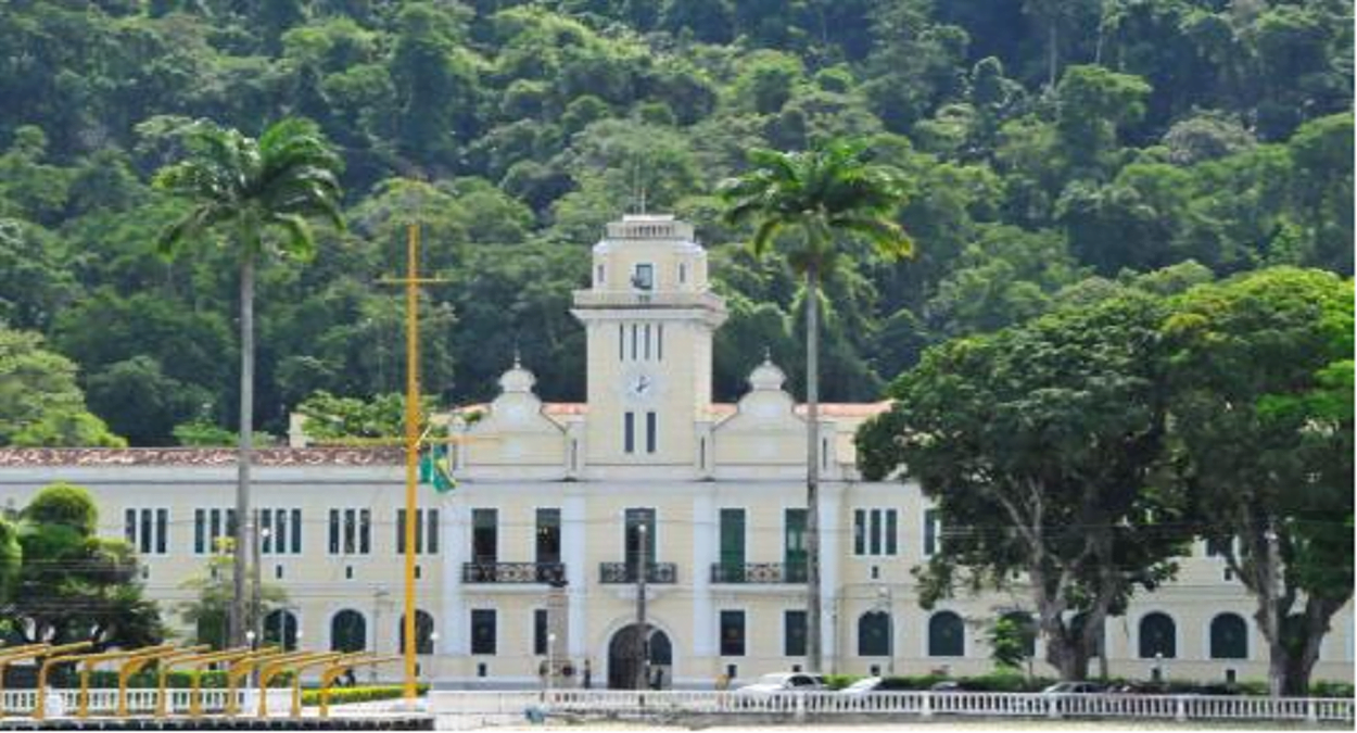 Questão resolvida sobre progressão geométrica, do Colégio Naval