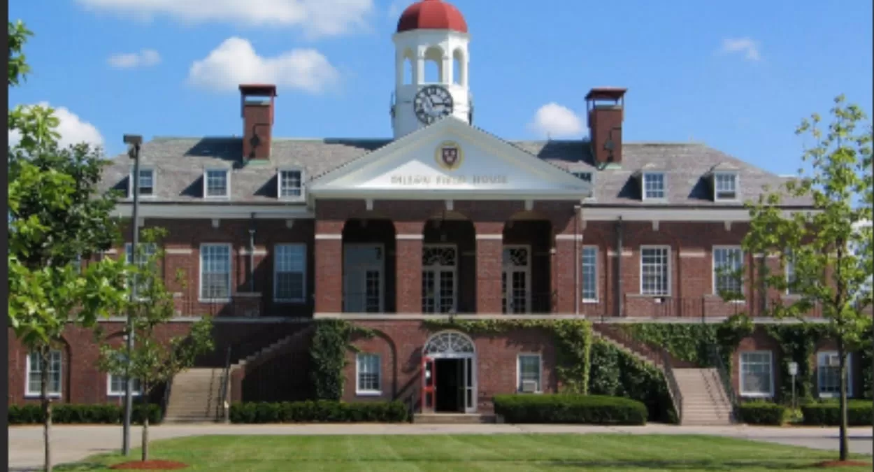 Cursos Gratuitos: Harvard oferece mais de 100 cursos on line, veja como se inscrever