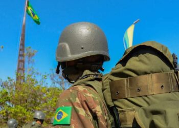 Vagas abertas para Oficial Temporário do Exército no RJ e ES