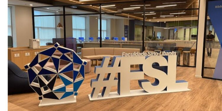 Questão resolvida sobre circuito elétrico, do Sírio Libanês