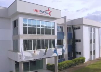 Questão resolvida sobre interações intermoleculares e vitamina C, do Unifacig