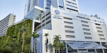 Questões comentadas envolvendo tirinha e recurso expressivo, do Sírio Libanês